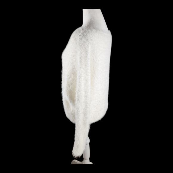 Jessica Simpon White Fuzzy Soft Crew Neck Stretch Sweater Women's Size Medium - Picture 3 of 6